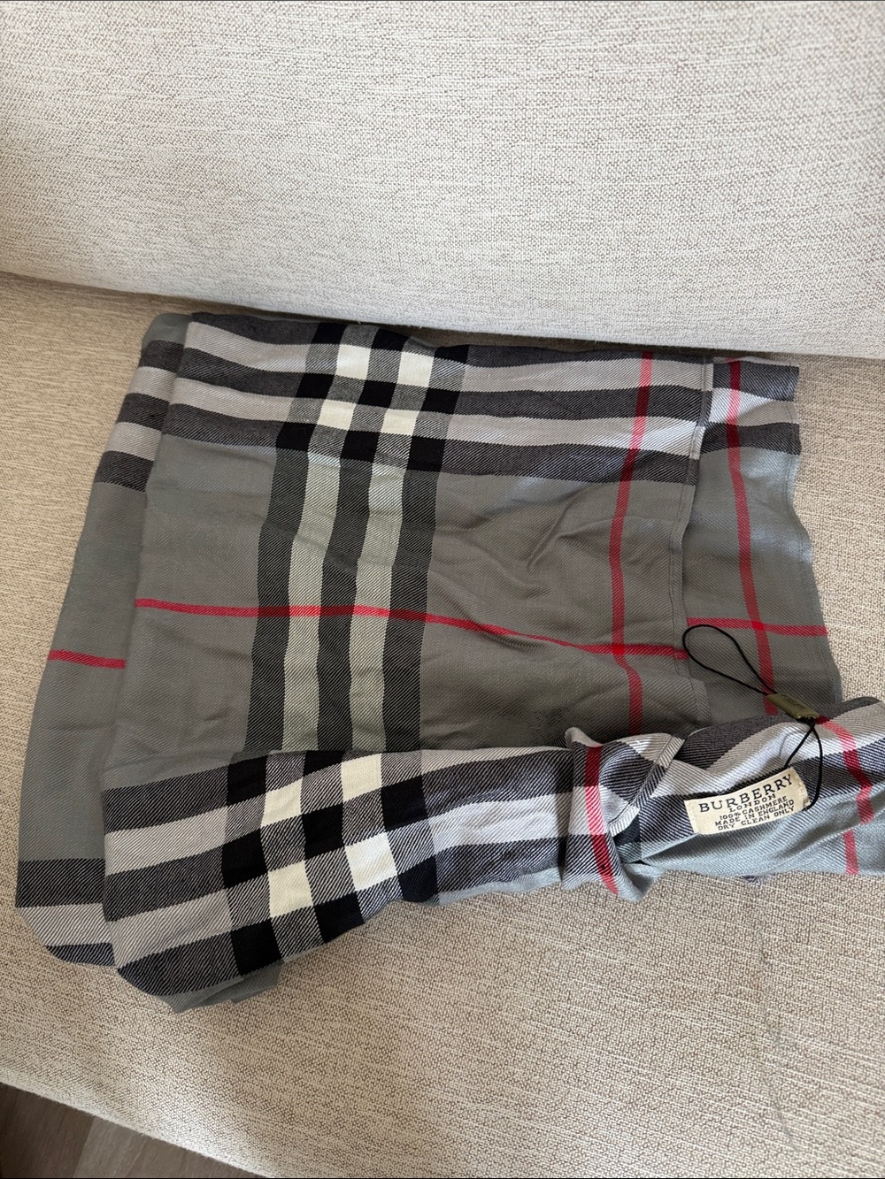 Burberry scarf